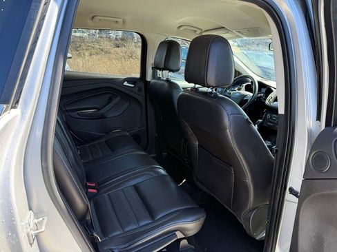 Used 2017 Ford Escape Titanium image 20