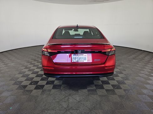 Used 2024 Honda Accord Sport image 5