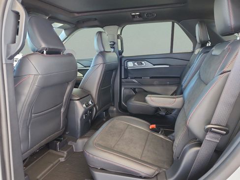New 2026 Ford Explorer ST w/ Sun And Sound Package image 18