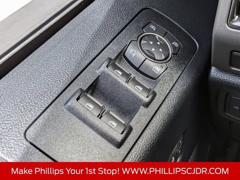 Used 2018 Ford F150 Raptor w/ Equipment Group 802A Luxury AWD/4WD image 22