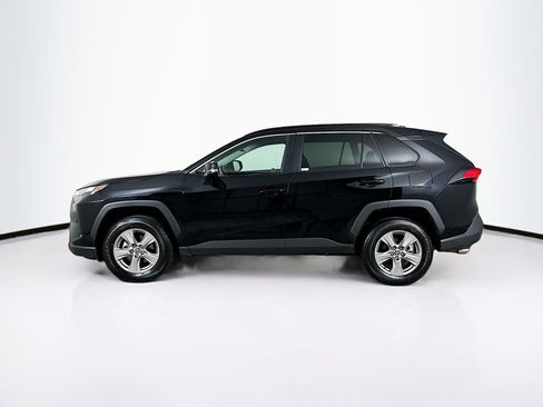 Used 2025 Toyota RAV4 XLE image 4