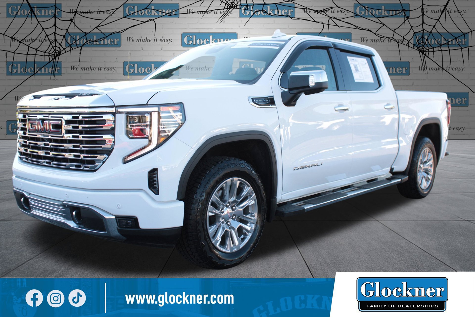 Used 2023 GMC Sierra 1500 Denali AWD/4WD image 1