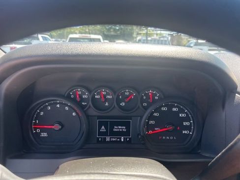 Used 2025 Chevrolet Silverado 2500 Custom w/ Custom Value Package AWD/4WD image 19