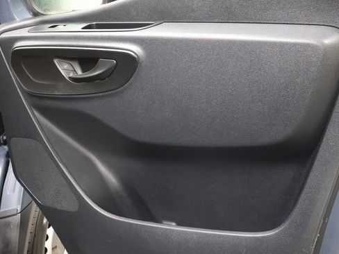 Used 2019 Mercedes-Benz Sprinter 144 image 12