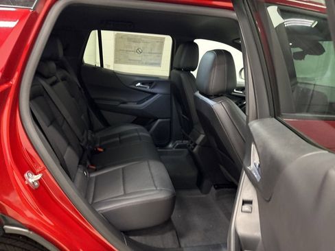 New 2026 Chevrolet Equinox LT w/ Convenience Package II image 31