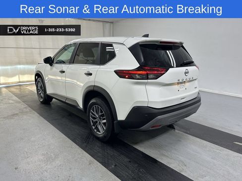 Used 2023 Nissan Rogue S AWD/4WD image 7