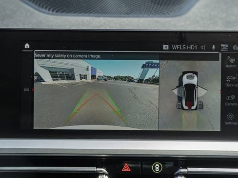 Used 2022 BMW M4 Coupe w/ Parking Assistance Package RWD image 39