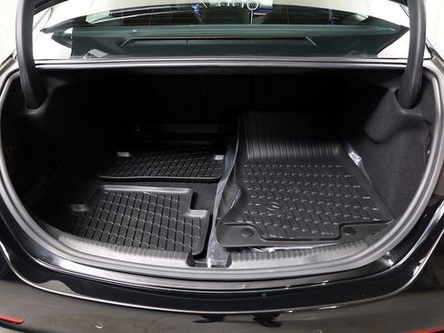 Certified 2023 Mercedes-Benz C 300 4MATIC Sedan image 28