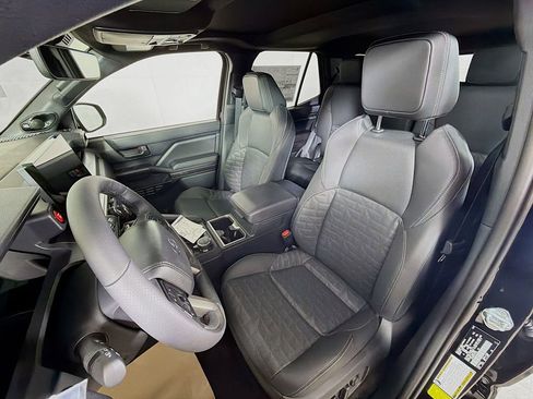 New 2026 Toyota 4Runner TRD Sport Premium AWD/4WD image 11