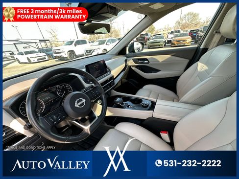 Used 2023 Nissan Rogue SL AWD/4WD image 16
