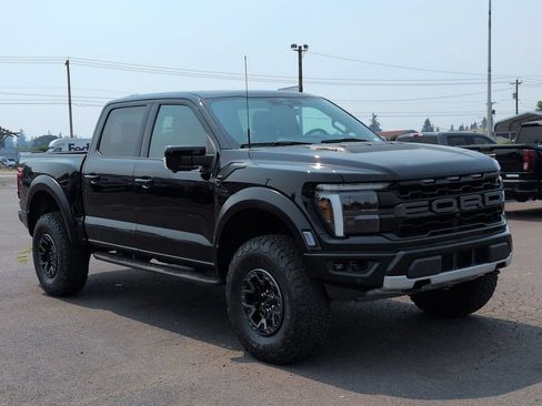 Used 2025 Ford F150 Raptor AWD/4WD image 7