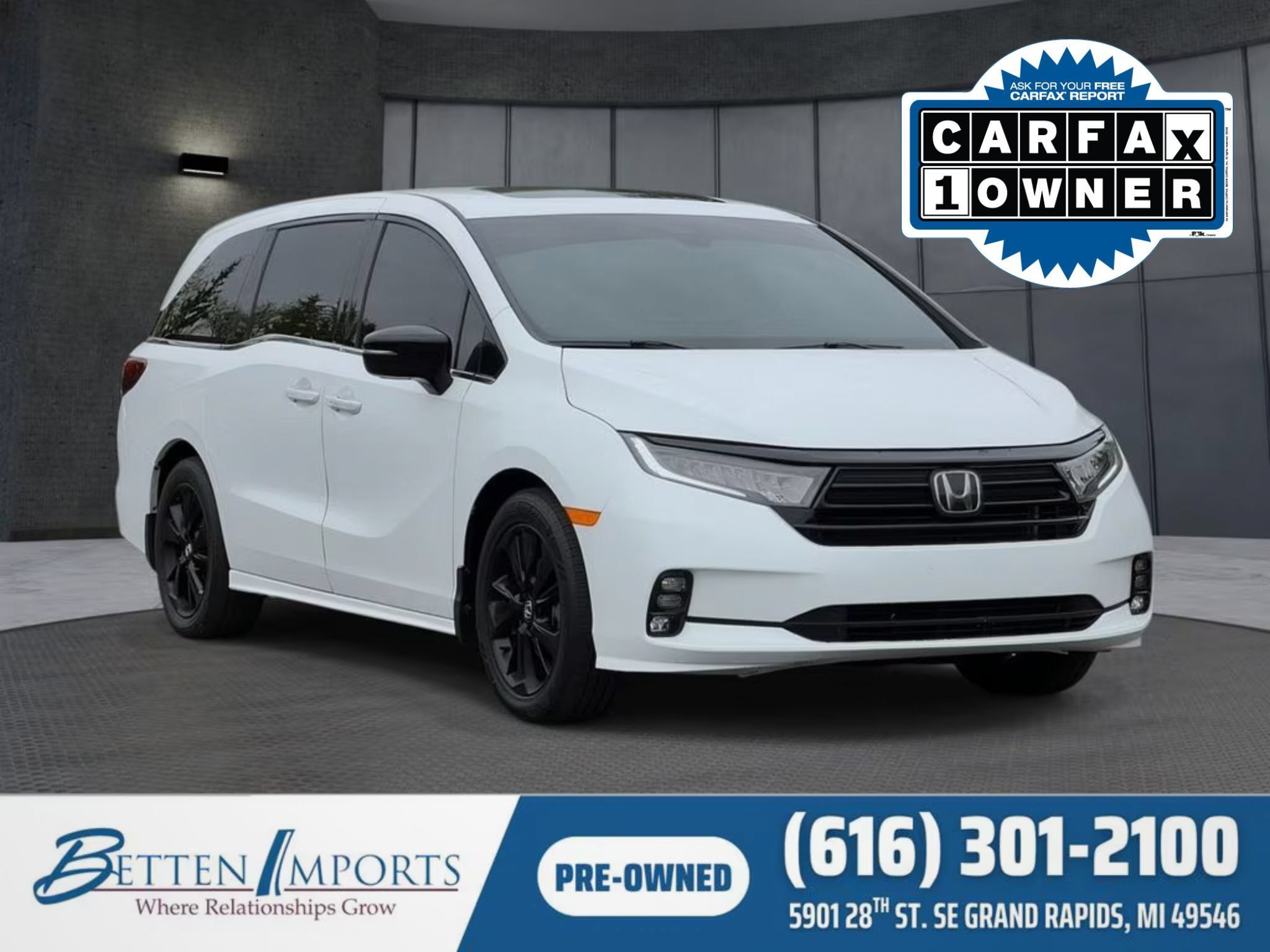 Used 2024 Honda Odyssey Sport image 1