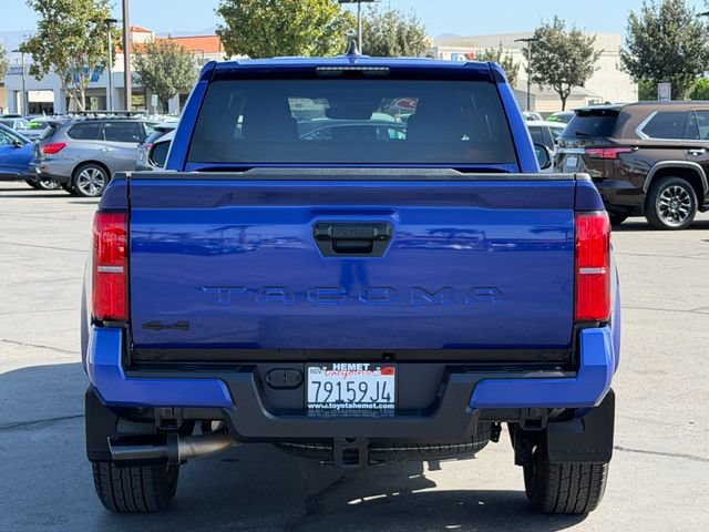 Used 2025 Toyota Tacoma TRD Sport AWD/4WD image 7