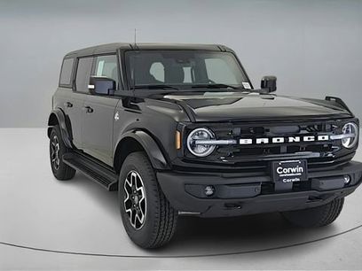 New 2025 Ford Bronco Outer Banks