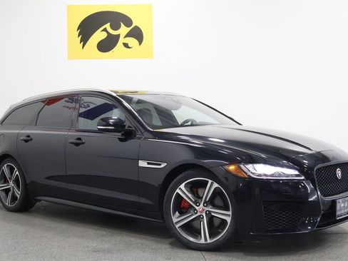 Used 2018 Jaguar XF First Edition image 2