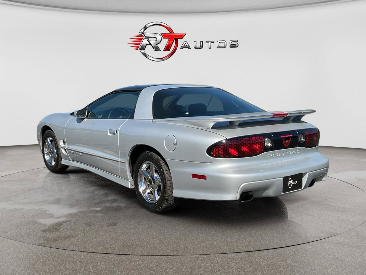 Used 2002 Pontiac Firebird Trans Am RWD image 7