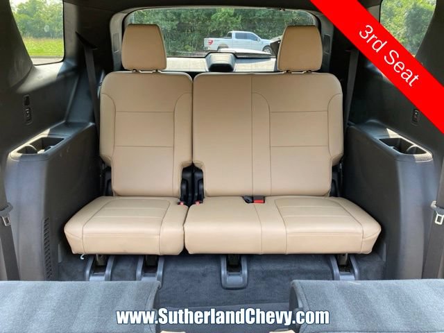 Used 2022 Chevrolet Traverse Premier AWD/4WD image 47