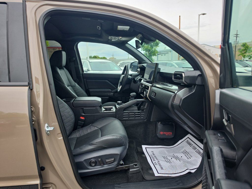 Used 2026 Toyota Tacoma TRD Off-Road w/ TRD Off Road Premium Package AWD/4WD image 12