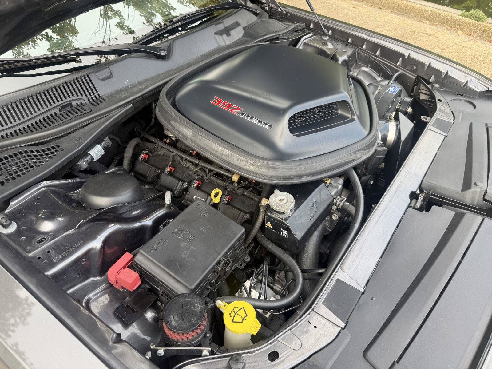 Used 2016 Dodge Challenger R/T Scat Pack RWD image 17