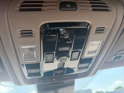 New 2026 GMC Yukon Denali w/ Advanced Technology Package AWD/4WD image 25
