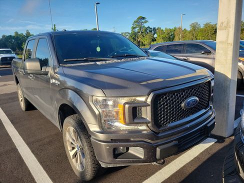 Used 2019 Ford F150 XL w/ Equipment Group 101A Mid AWD/4WD image 2