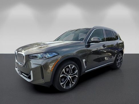 Certified 2024 BMW X5 xDrive40i w/ Premium Package AWD/4WD image 7
