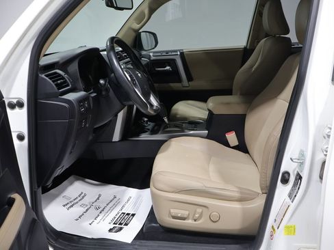 Used 2014 Toyota 4Runner SR5 Premium AWD/4WD image 10
