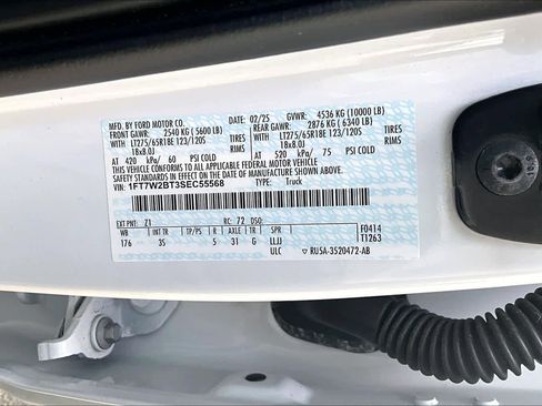 Used 2025 Ford F250 XLT image 31