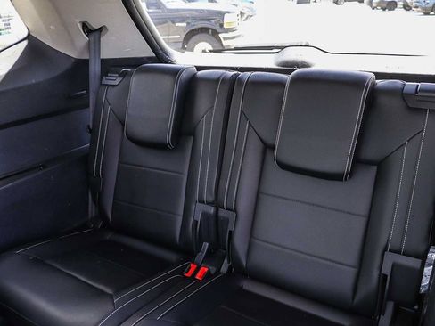 Used 2022 Volkswagen Atlas SE FWD image 19