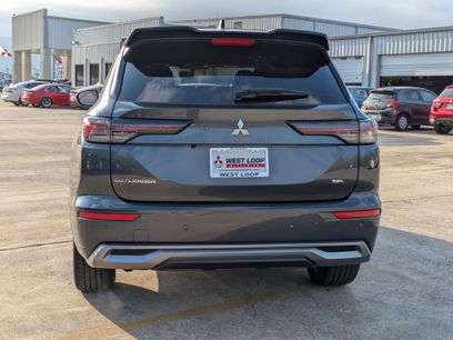 New 2026 Mitsubishi Outlander SEL