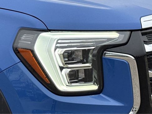 New 2026 GMC Terrain Elevation image 19