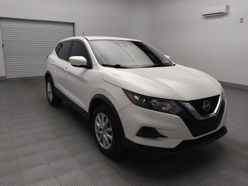 Used 2021 Nissan Rogue Sport S image 13