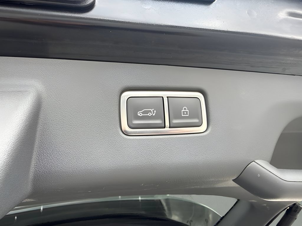 Used 2024 Kia EV9 Wind AWD/4WD image 20