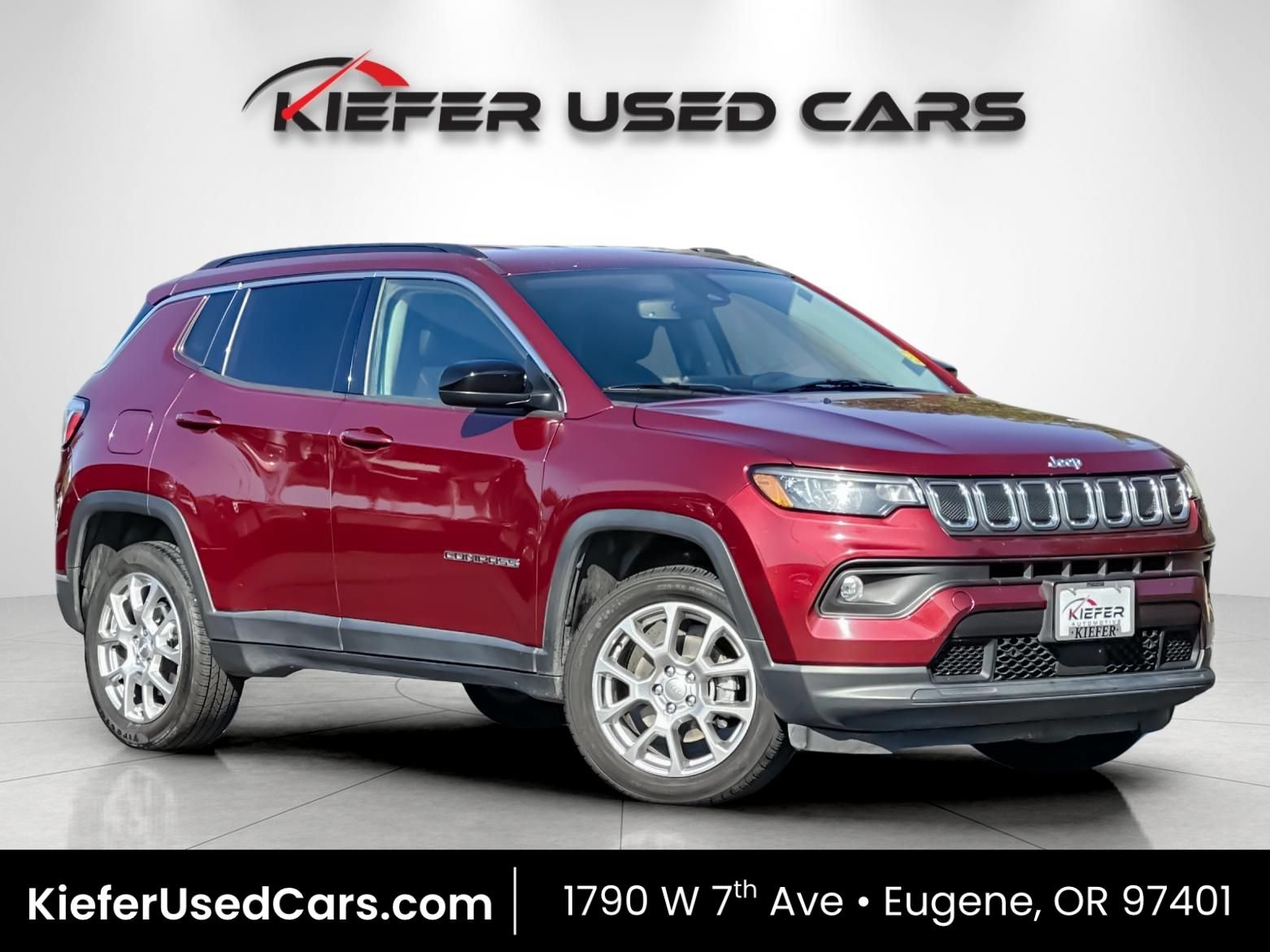 Used 2022 Jeep Compass Latitude AWD/4WD image 1