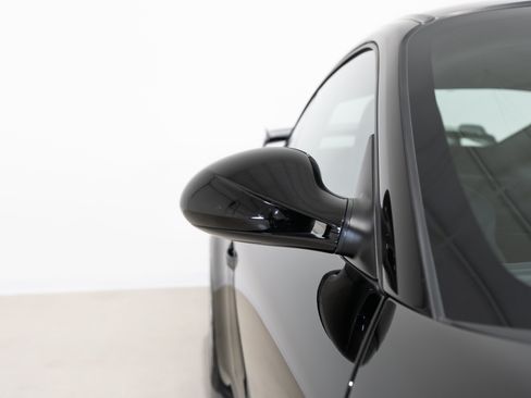 Used 2010 Porsche 911 GT3 RWD image 17