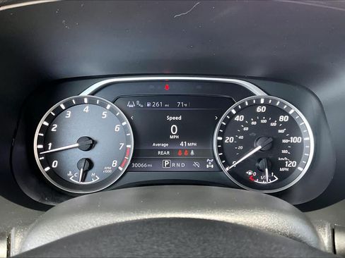 Used 2024 Nissan Frontier SV w/ SV Convenience Package AWD/4WD image 26