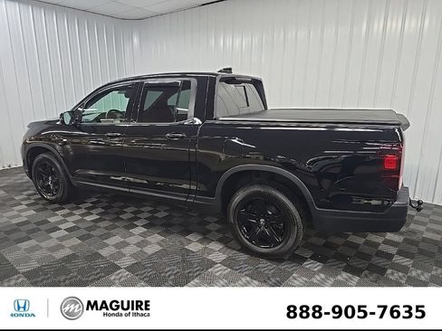 Used 2023 Honda Ridgeline Black Edition image 4