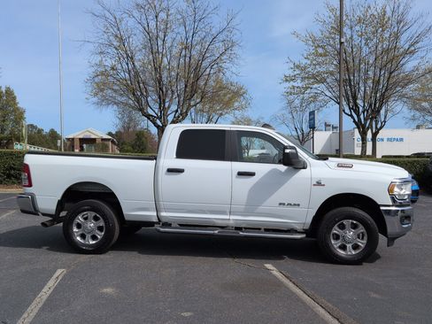 Used 2024 RAM 2500 Big Horn image 10