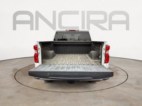 Used 2023 Chevrolet Silverado 1500 LT image 16