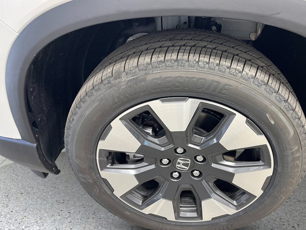 New 2026 Honda Pilot Elite image 12