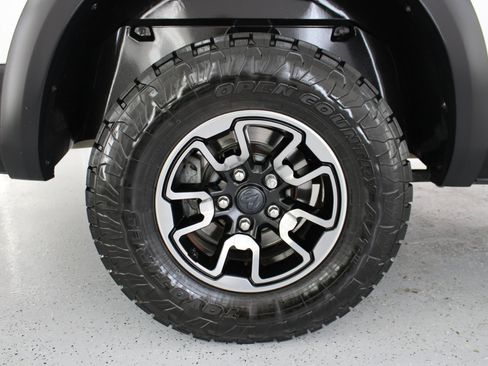 Used 2017 RAM 1500 Rebel w/ Luxury Group image 77