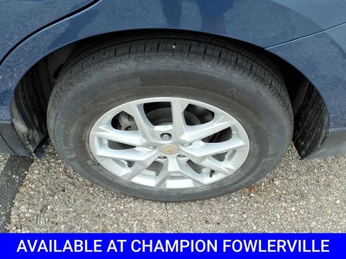Used 2024 Chevrolet Equinox LT FWD image 9