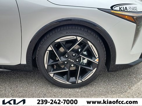 New 2026 Kia K4 GT-Line w/ GT-Line Premium Package FWD image 7