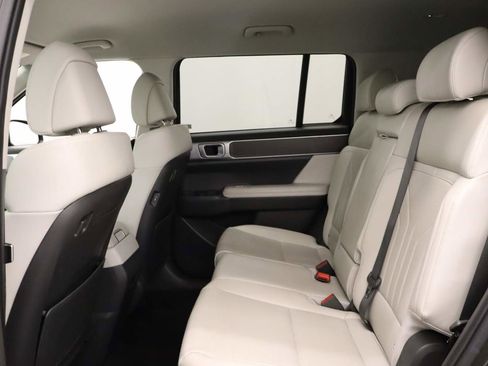 Used 2024 Hyundai Santa Fe SEL AWD/4WD image 18