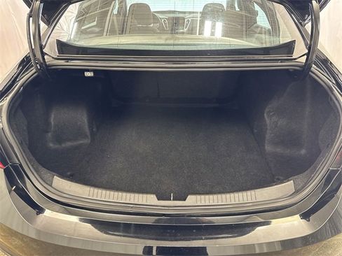 Certified 2023 Chevrolet Malibu LT image 24