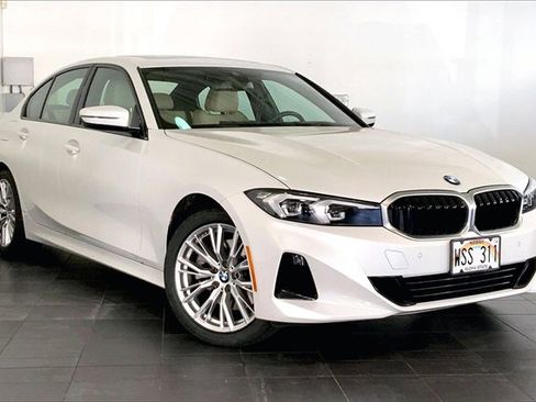 Certified 2023 BMW 330i 330i w/ Driving Assistance Package image 2