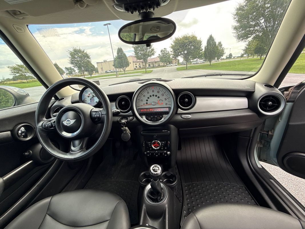 Used 2013 MINI Cooper Hardtop FWD image 15