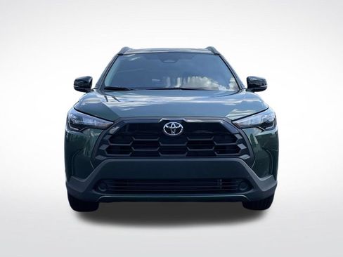 Used 2026 Toyota Corolla Cross LE w/ Moonroof Package FWD image 2