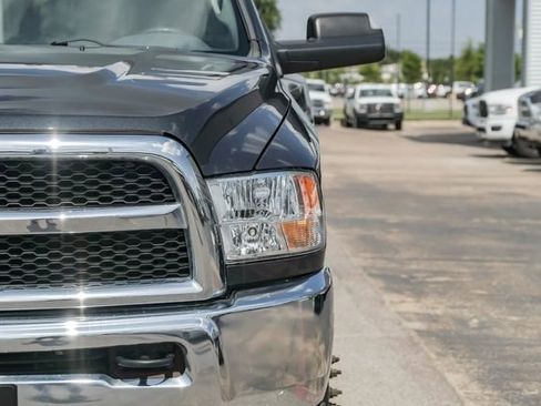 Used 2016 RAM 3500 Tradesman w/ Chrome Appearance Group image 44