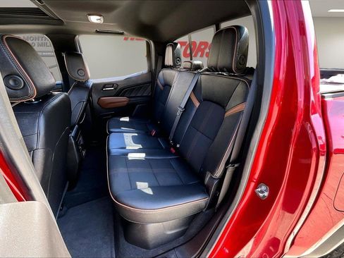 Used 2023 GMC Canyon AT4 AWD/4WD image 24